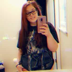 Meet your Posher, Lexi